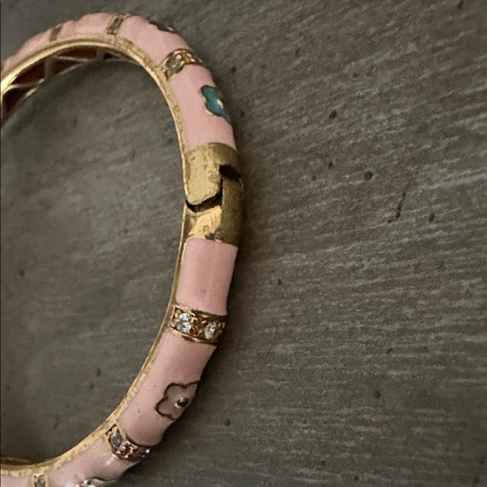 Pink Enamel Floral Bangle snap closure Bracelet - Picture 5 of 6
